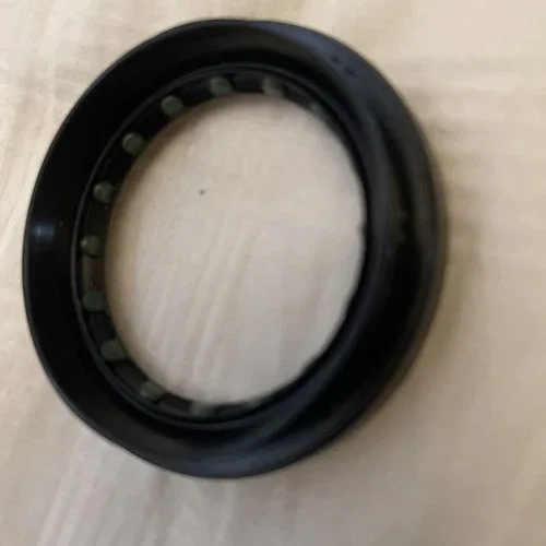 Automatic Transmission Output Shaft Seal 710732 for NX300 ES350 Avalon image 3
