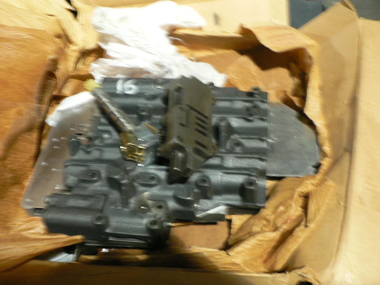 ALLISON VALVE BODY 23019596 23019799 23012463 23019799 23019595 M939 MT654CR image 2