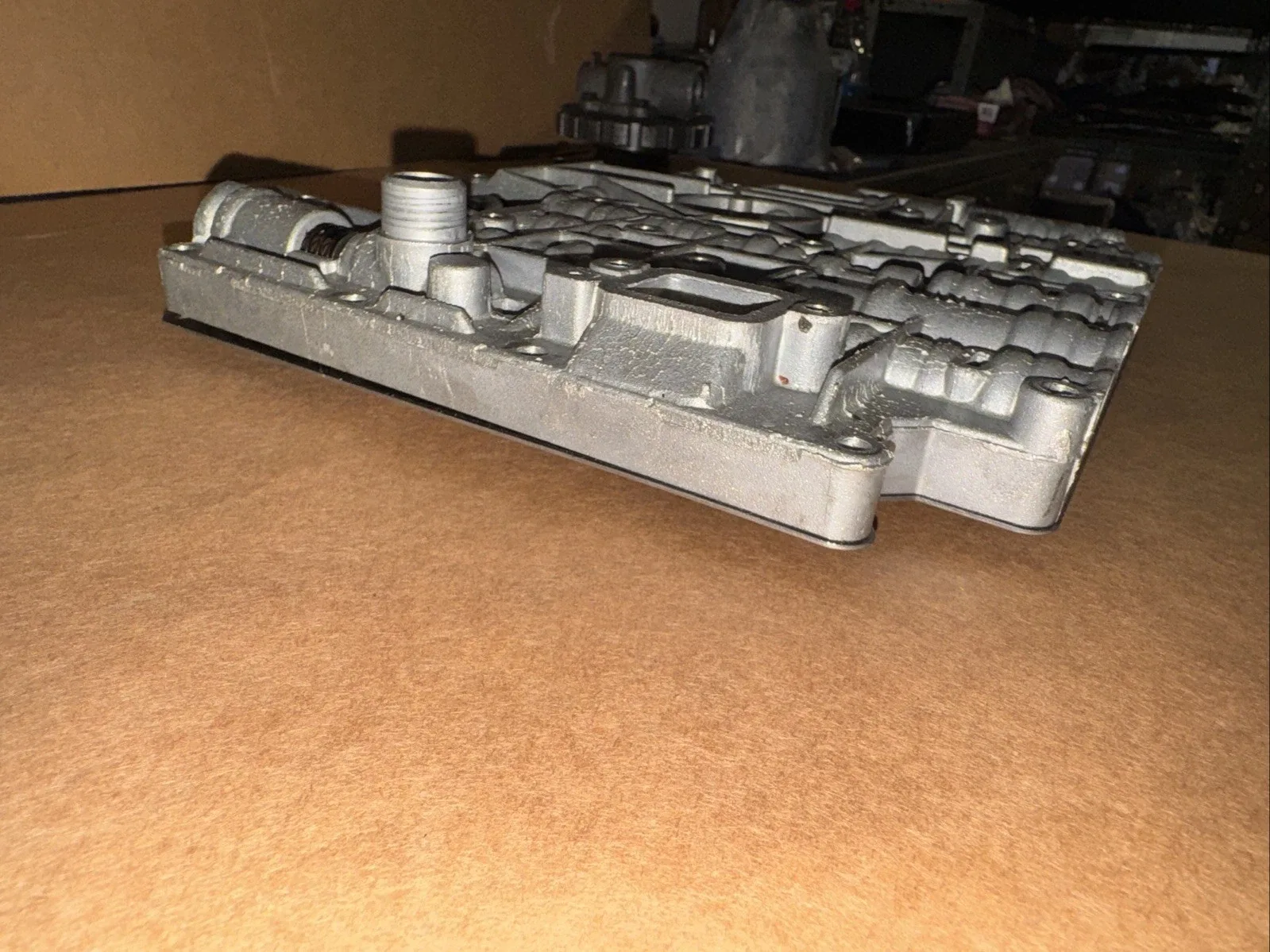 Ford AOD E4 Stamped Valve Body image 4
