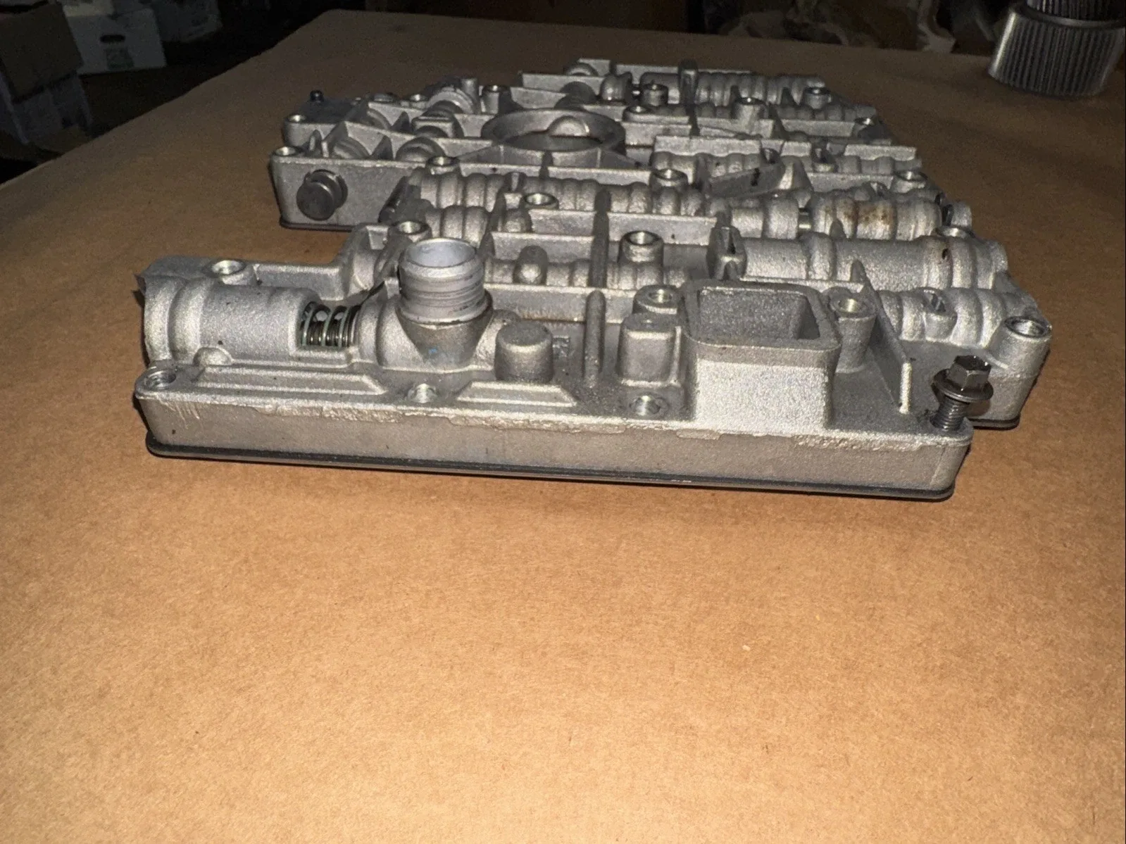 Ford AOD E0 Stamped Valve Body image 4