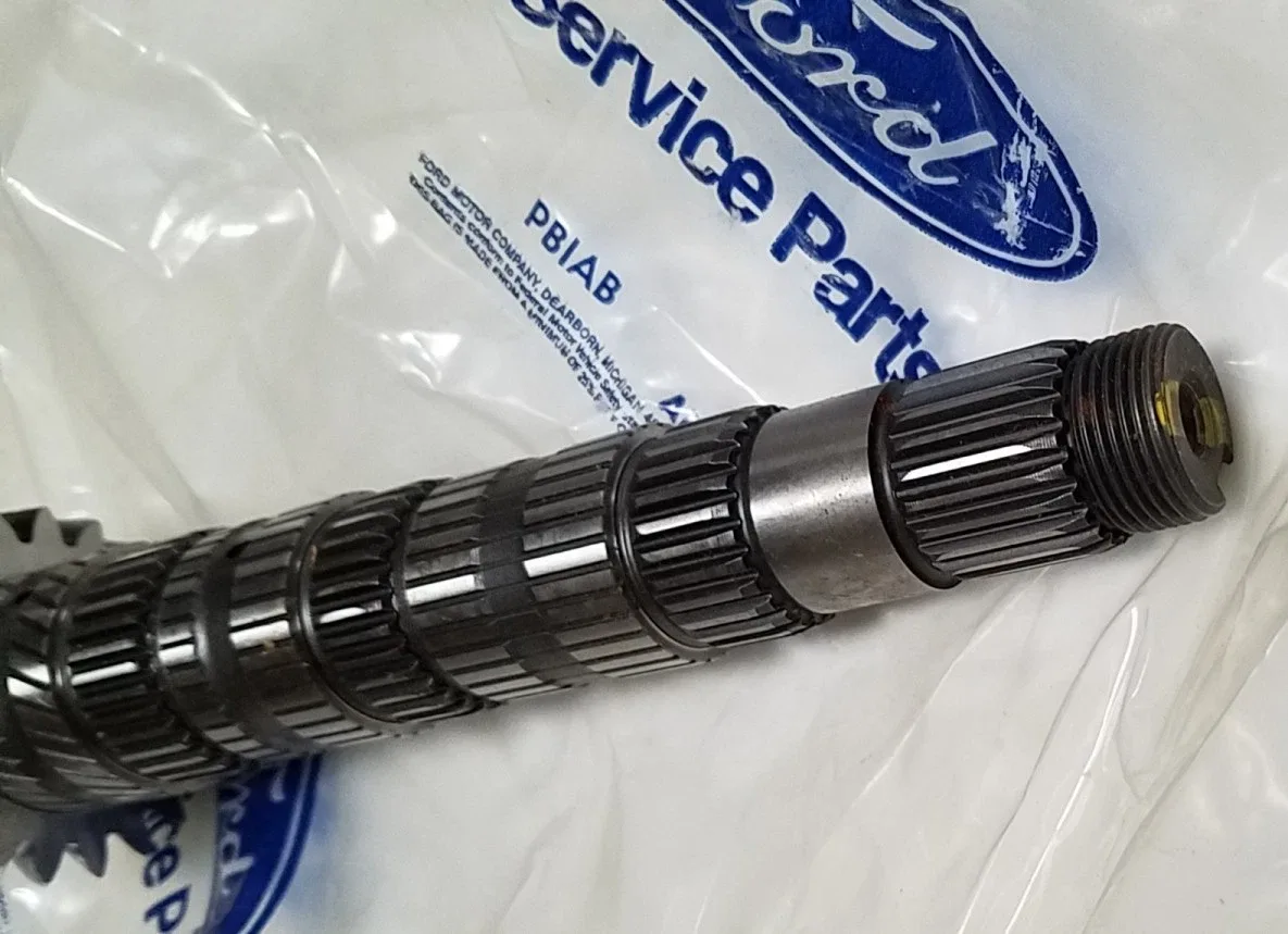 Ford Escort 5-Speed Transmission Output Shaft — F4CZ-7061-A image 3