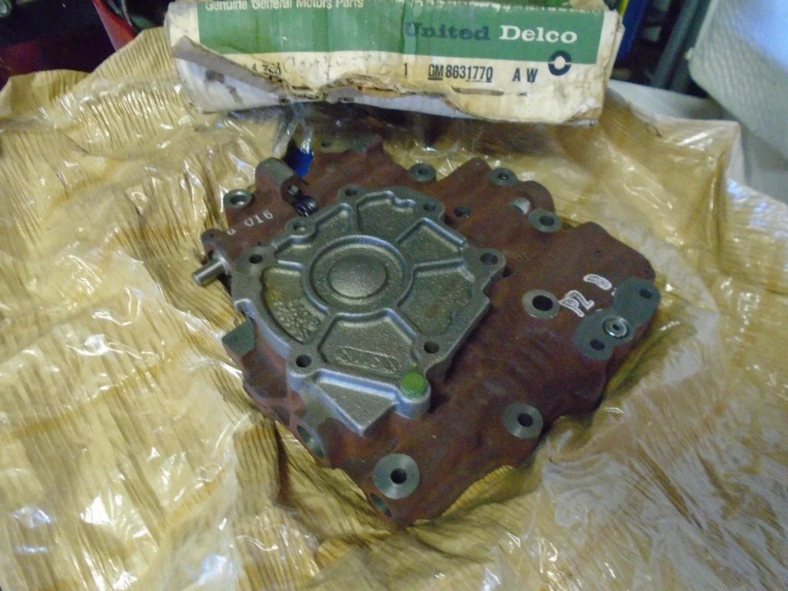 NOS gm 8631770 Valve Body  1980-82 w/ M34 Transmission Buick