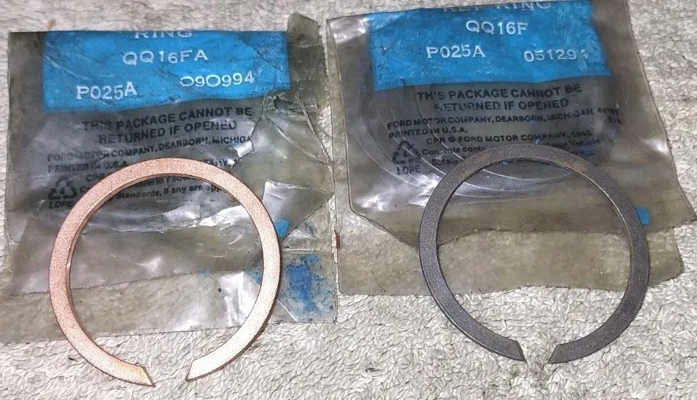 FORD C6 SNAP RINGS, OUTPUT SHAFT TO GOVERNOR SUPPORT 2 OEM NOS  .050" & .076" image 2
