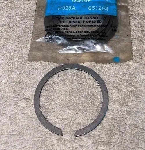 FORD C6 SNAP RINGS, OUTPUT SHAFT TO GOVERNOR SUPPORT 2 OEM NOS  .050" & .076" image 3