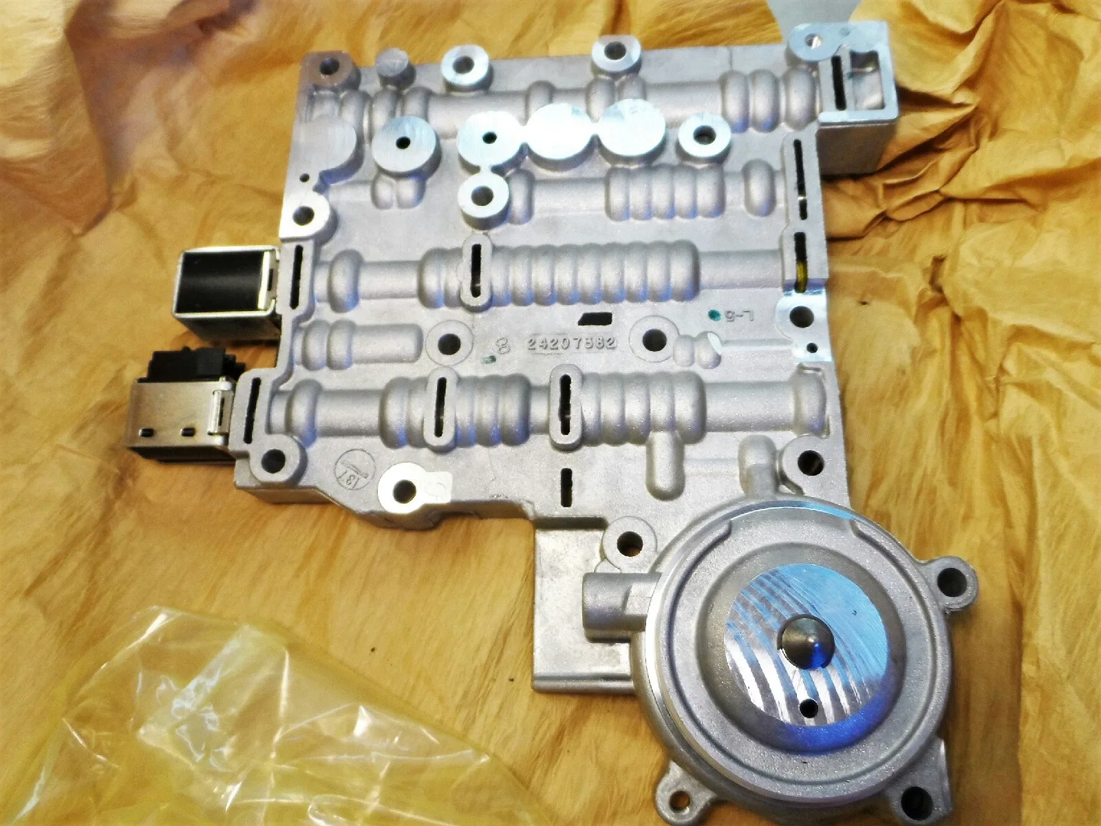 GM ACDelco 24210254 Transmission Valve Body (4T80-E) - New Other image 2