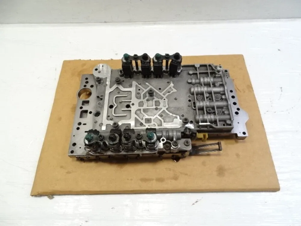 2013-2016 Mercedes-Benz R231 SL550 Valve Body w/Solenoids 2312700560