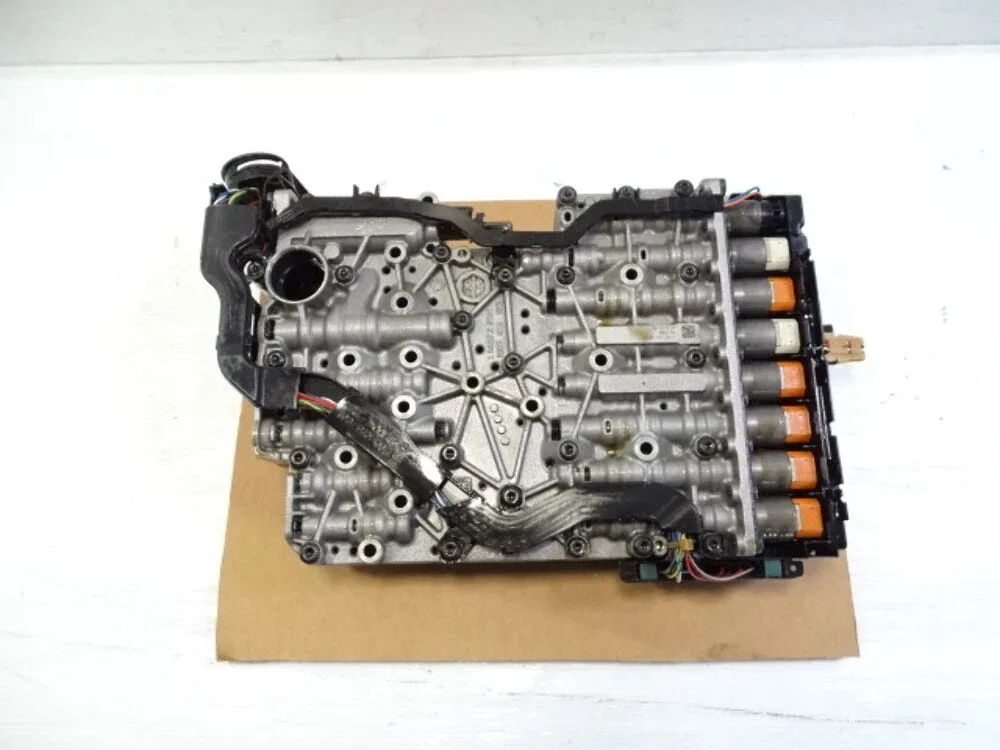 11 Audi A8 D4 Valve Body, Automatic Transmission 4.2L AWD Mechatronic 1087427173 image 4