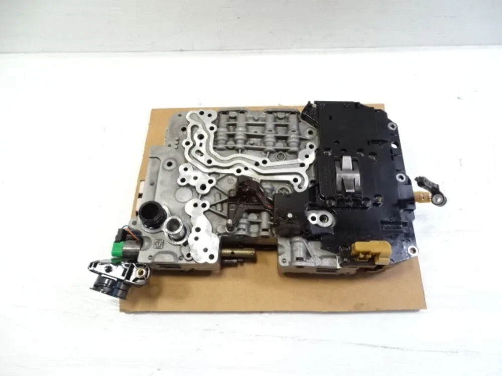 11 Audi A8 D4 Valve Body, Automatic Transmission 4.2L AWD Mechatronic 1087427173