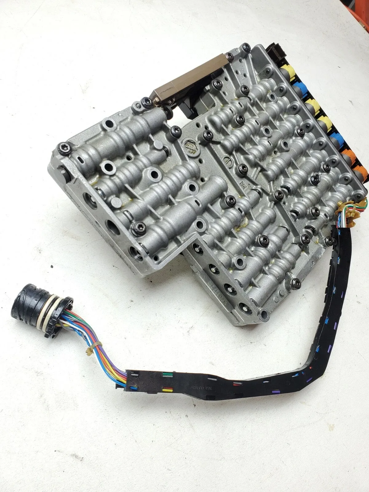 ZF6HP28 (6HP28) Valve Body WTY-P957403 Bosch 7-Solenoid TCU image 3