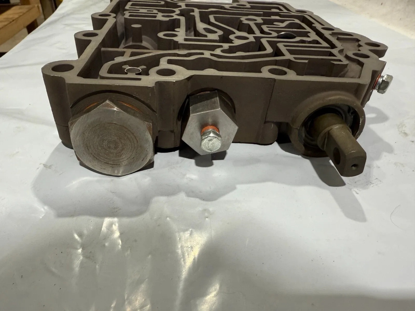 Allison Body Control Valve 6839875 image 3