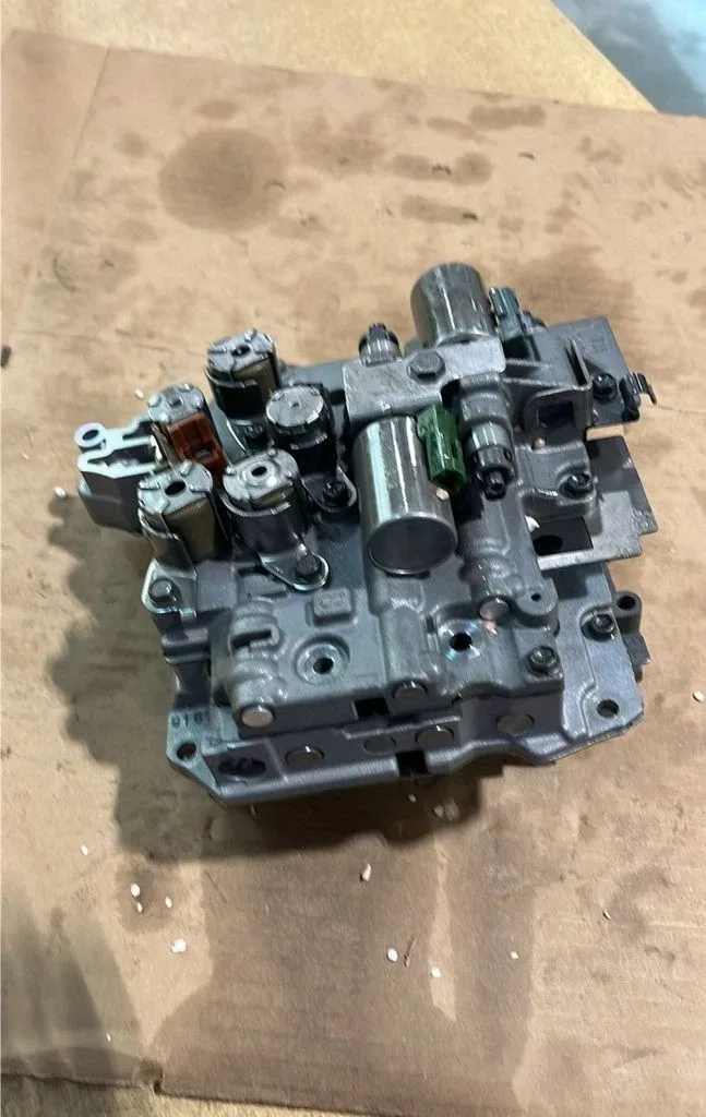 2006-2010 Volvo C70 T5 Transmission Valve Body OEM