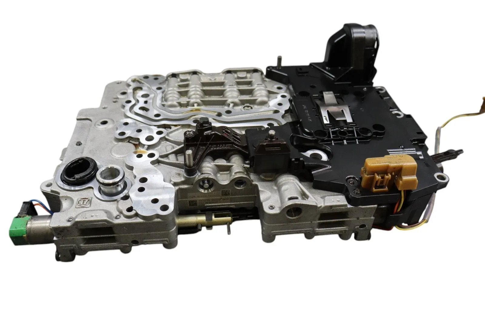 2014-2024 Maserati Ghibli & Quattroporte Transmission Valve Body Mechatronic 673004343 image 4