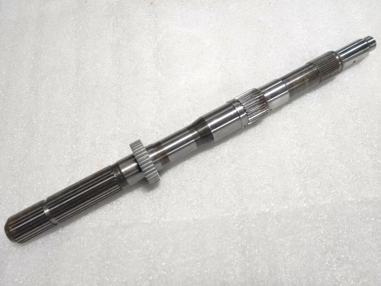 4L60E/4L65E/4L70E 2WD Output Shaft 18.25" MPN 19356498