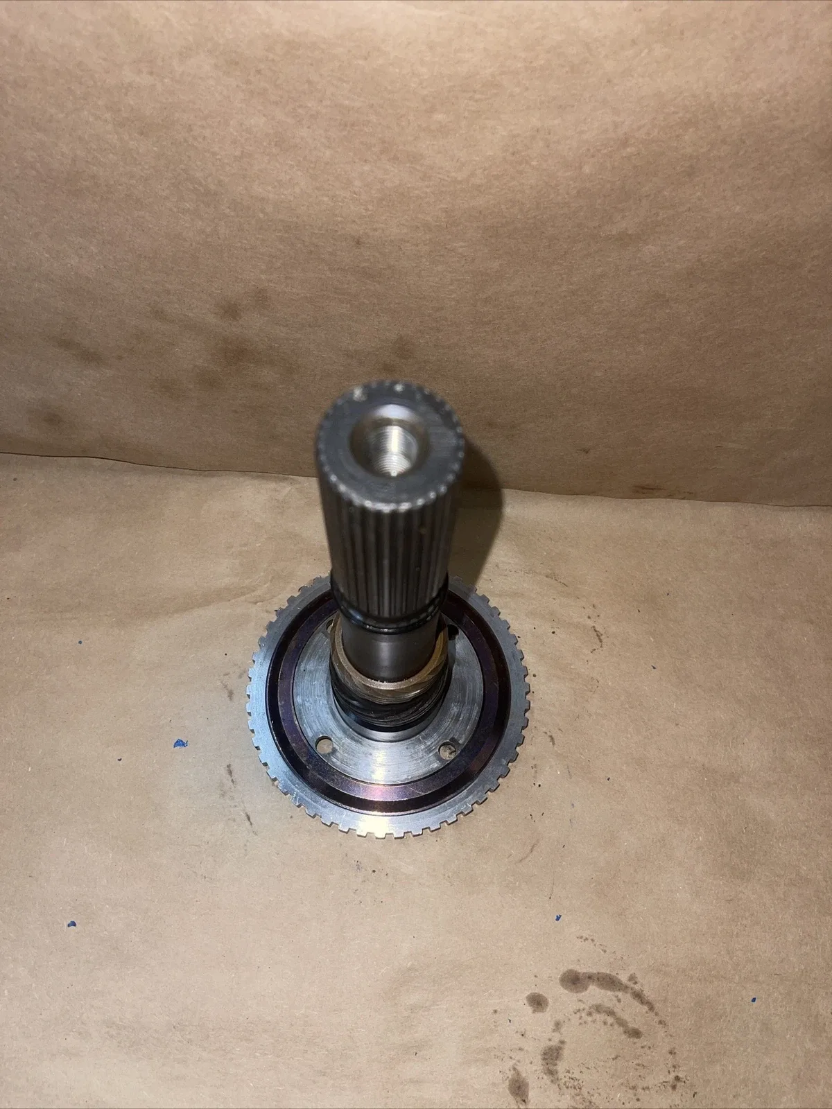 GM 400 2WD Output Shaft 9 in with O-ring image 2