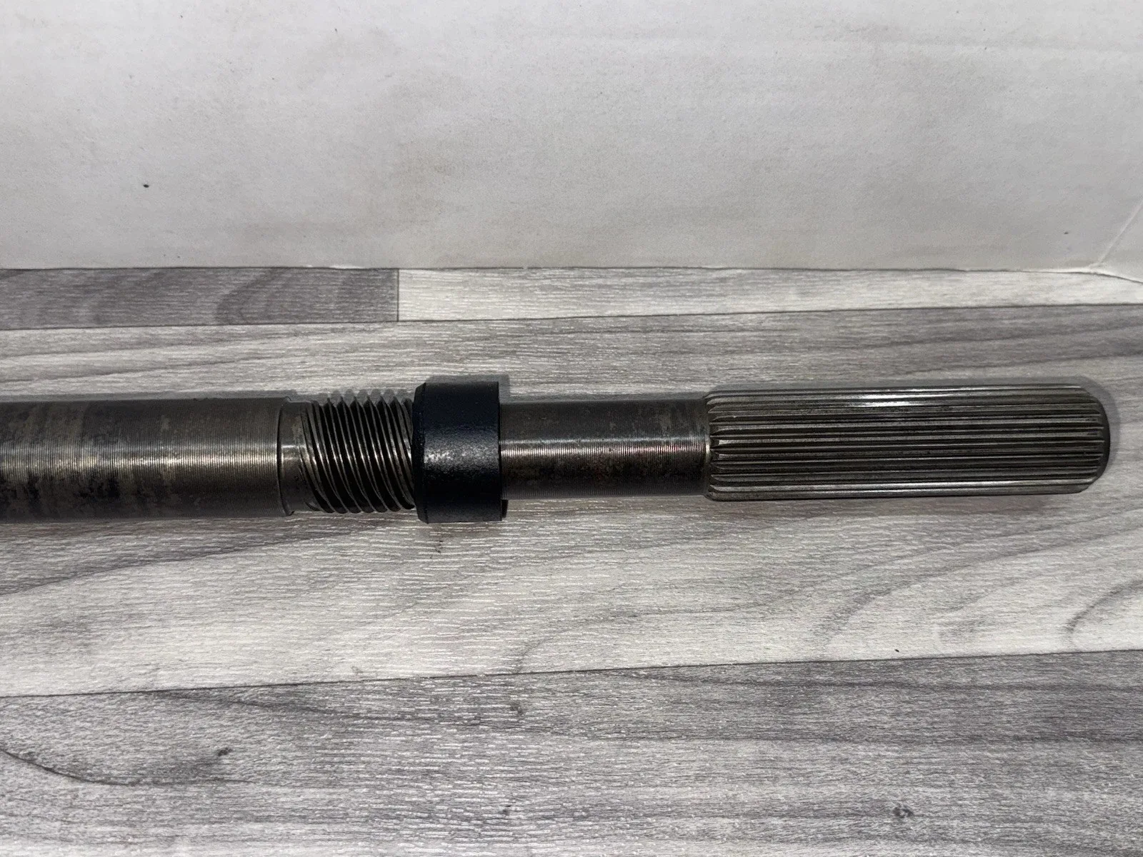 1987-1993 Ford Mustang LX 2.3 A4LD Output Shaft (OEM) image 3