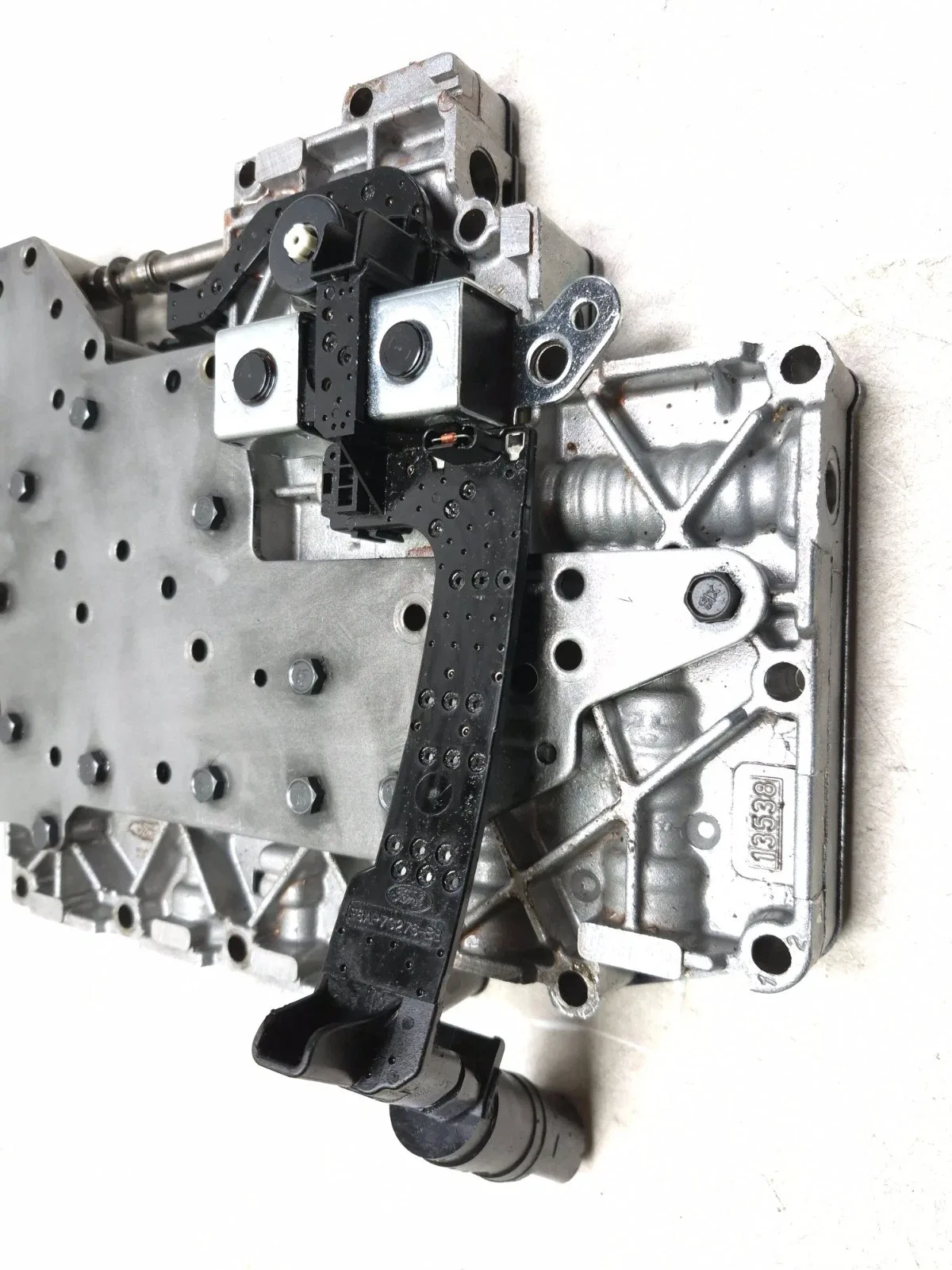2008 Lincoln Town Car Automatic Transmission Valve Body 7W7Z7A100A image 3