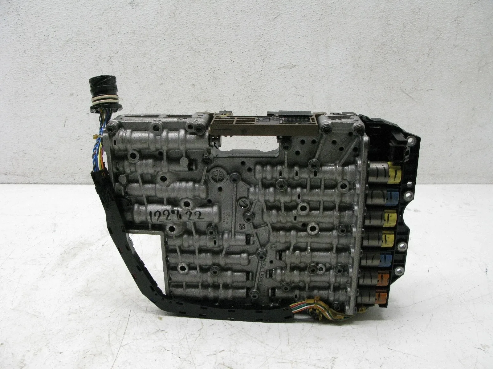 09-10 AUDI QUATTRO B8 A4 2.0 AT MECHATRONIC TRANSMISSION LML VALVE BODY 122722 image 4