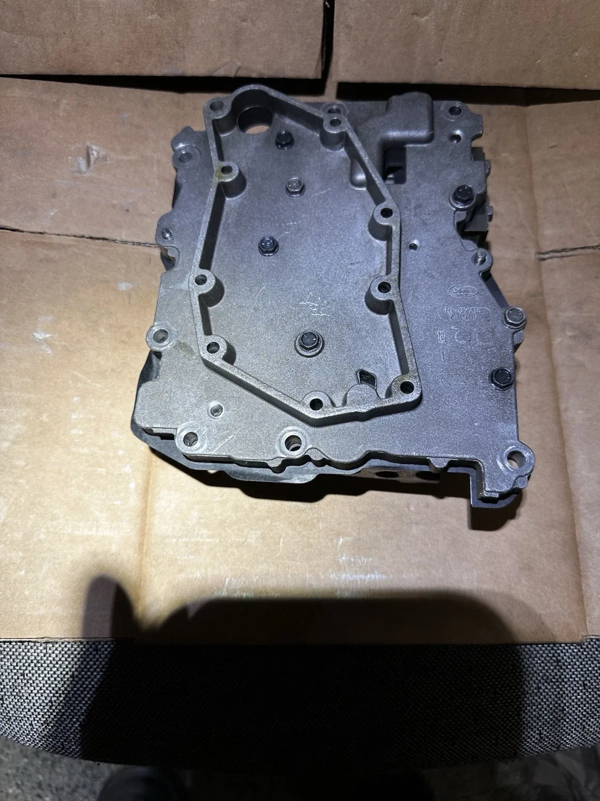 C4 VALVE BODY C7AP-7A101-B C8AP-7A092-B 8 BOLT REMAN NEW GASKET & PLATE 1967-69 image 3