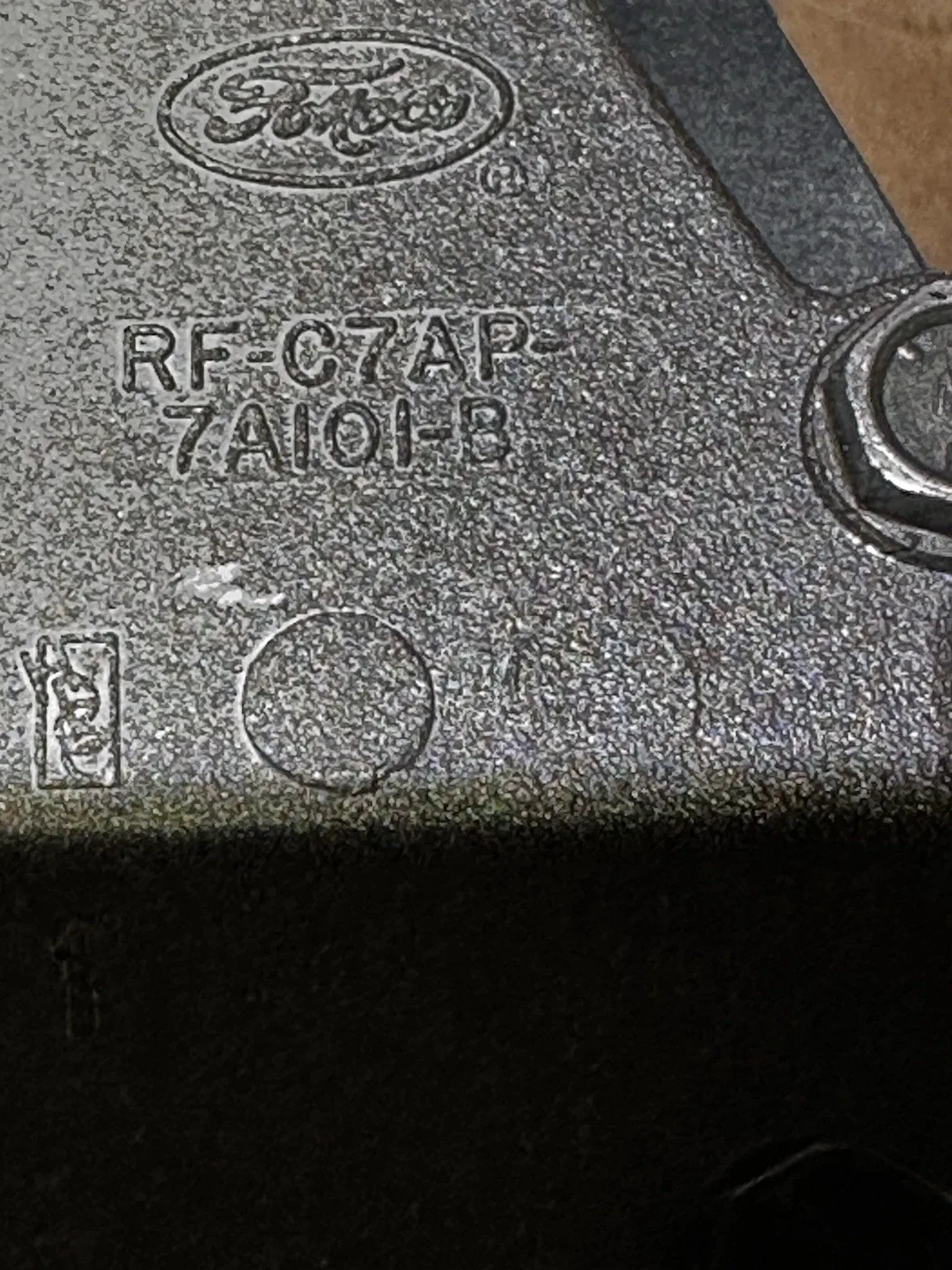 C4 VALVE BODY C7AP-7A101-B C8AP-7A092-B 8 BOLT REMAN NEW GASKET & PLATE 1967-69 image 4