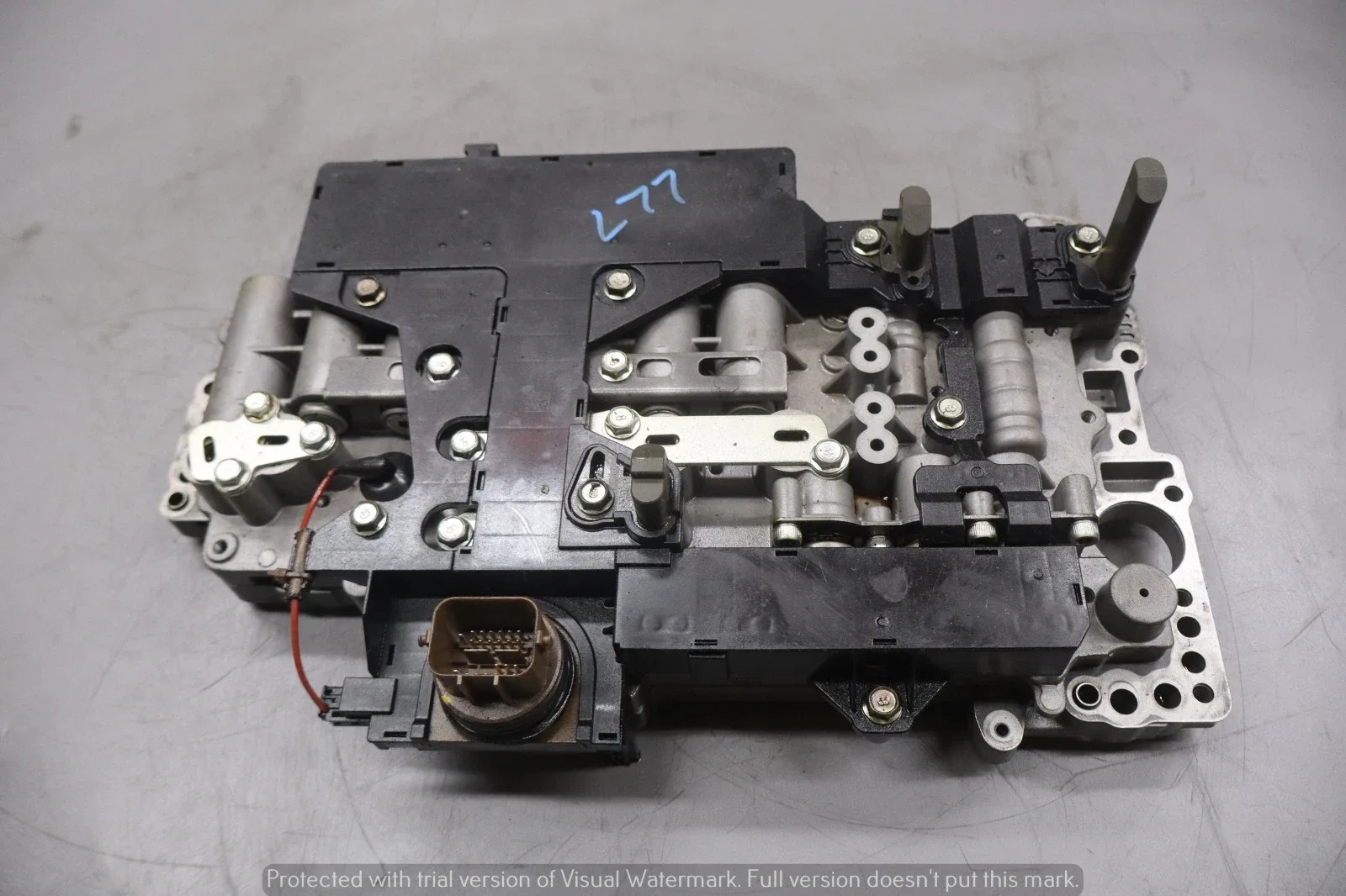 11-13 Hyundai Equus RL26 Transmission Valve Body With TCM 46305-4F100 Oem image 3
