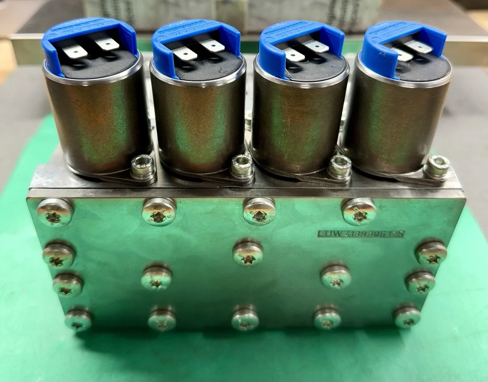 GENUINE OEM ZF 4149 206 063 / 4149206063 TRANSMISSION VALVE BLOCK 🚨 SHIPS FREE image 3