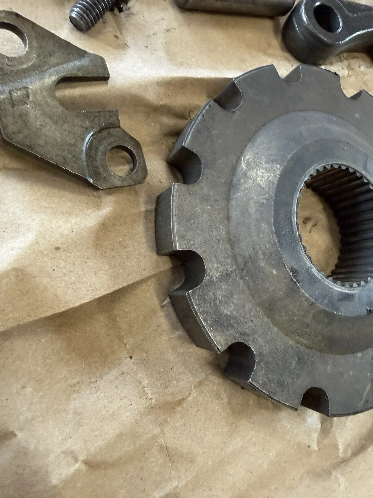 Ford C6 Transmission Output Shaft Park Gear D5AP7A233AA image 2