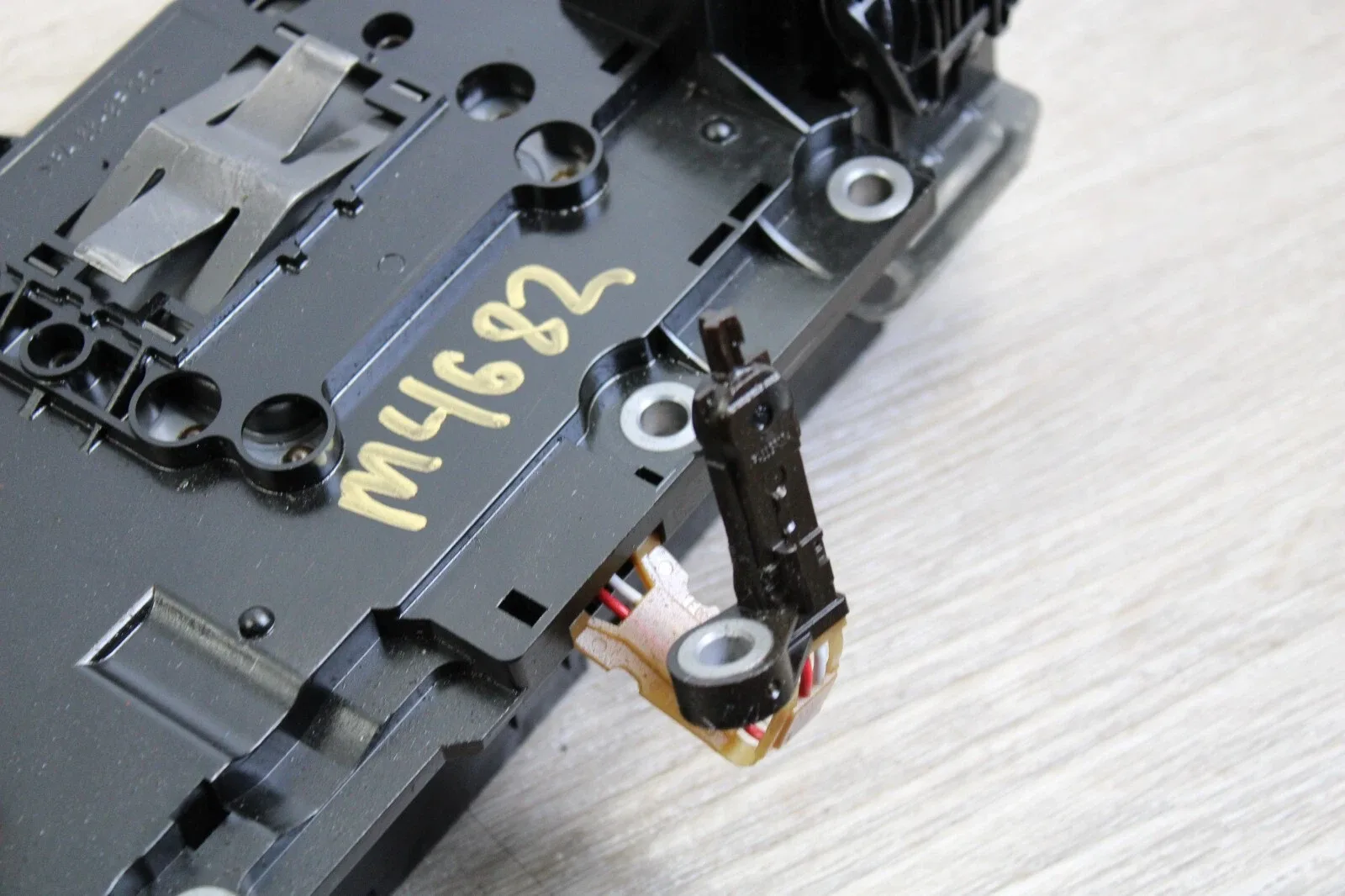 BMW F04 750I ZF TRANSMISSION MECHATRONICS CONDUCTOR PLATE VIRGIN FLASHED 8HP45 image 4