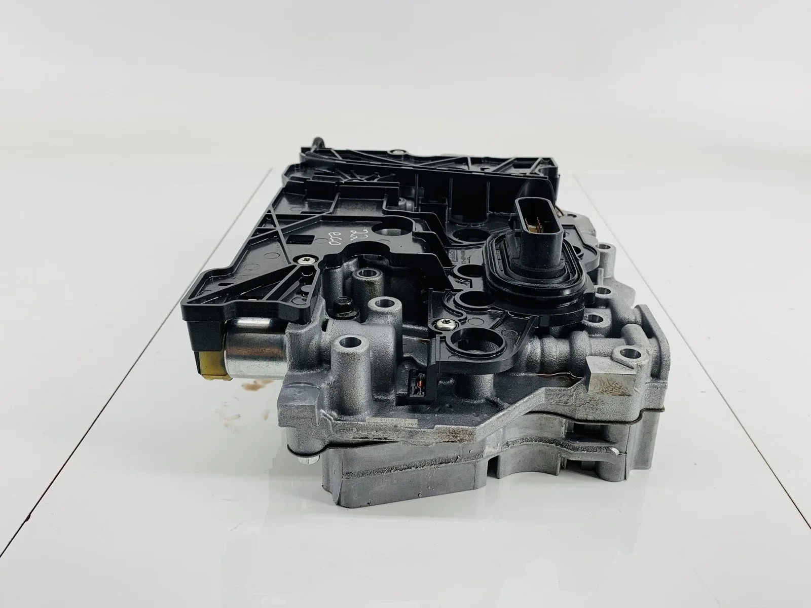 18-22 FORD ECOSPORT 2.0L L4 ENGINE MOTOR AUTOMATIC TRANSMISSION VALVE BODY OEM image 4