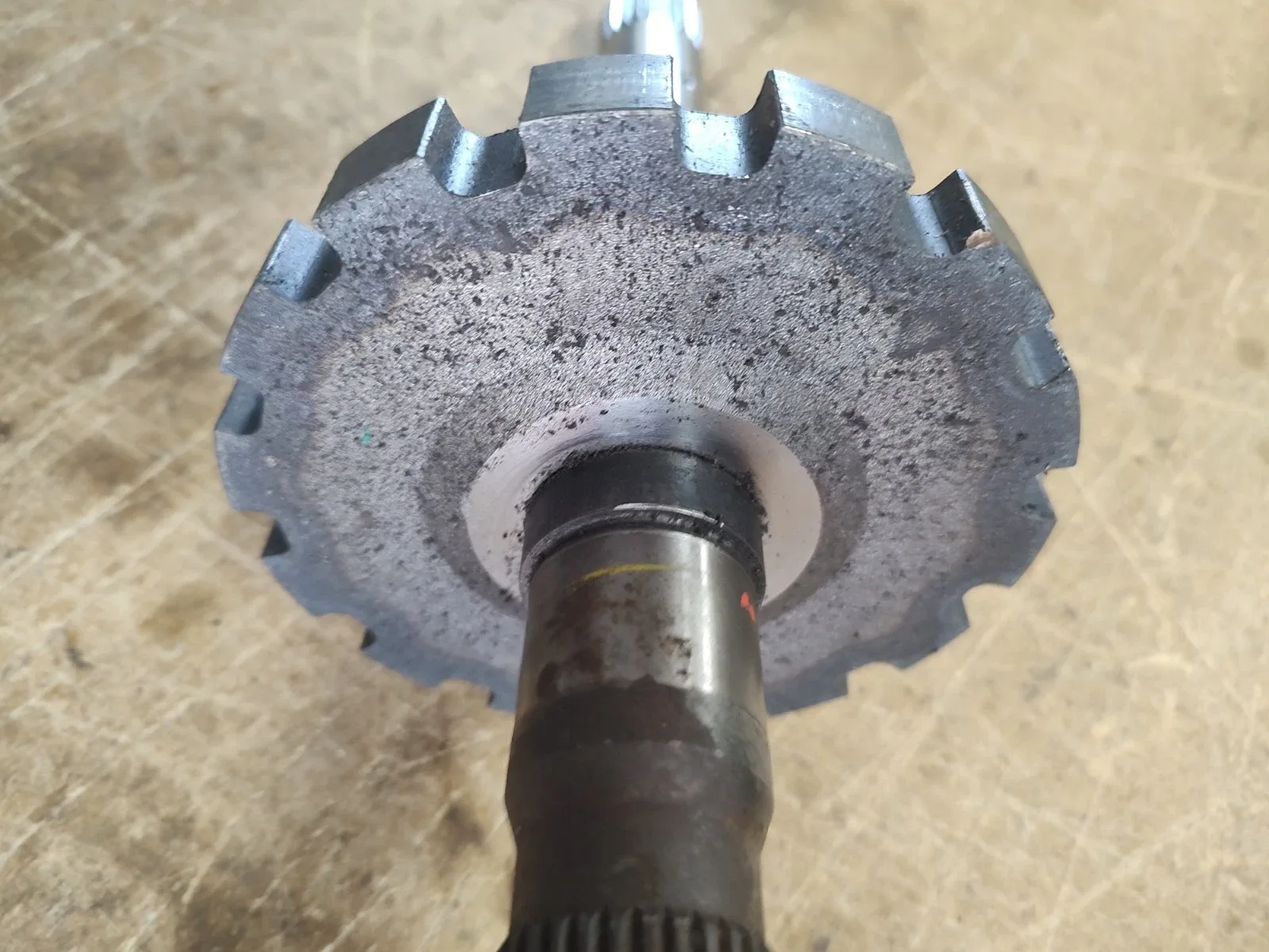 Ford E40D Automatic Transmission Output Shaft - Used image 3
