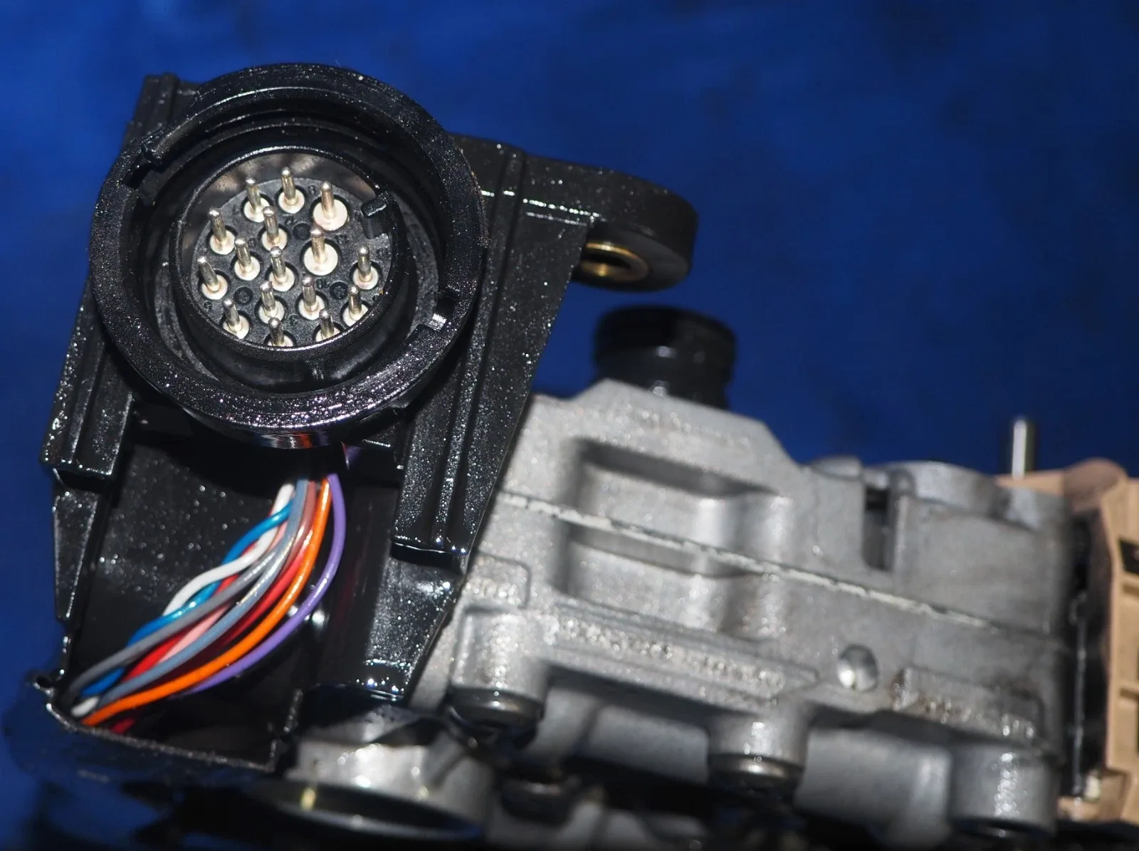 2016-2018 Audi A6 A7 3.0L V6 8-Speed Automatic Valve Body — 0BK300039L001 image 3