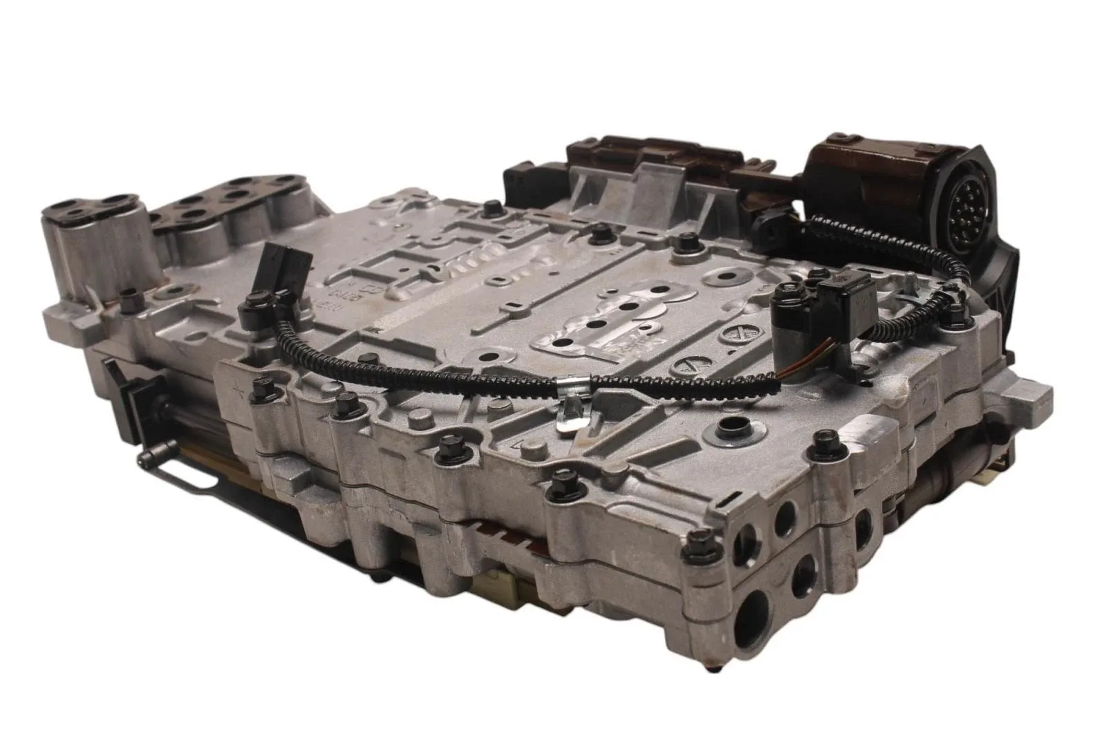 45740BB - 6L45 6L50, VALVE BODY & TEHCM, NO POST, WITH EXHAUST SLOTS, 2007-2010