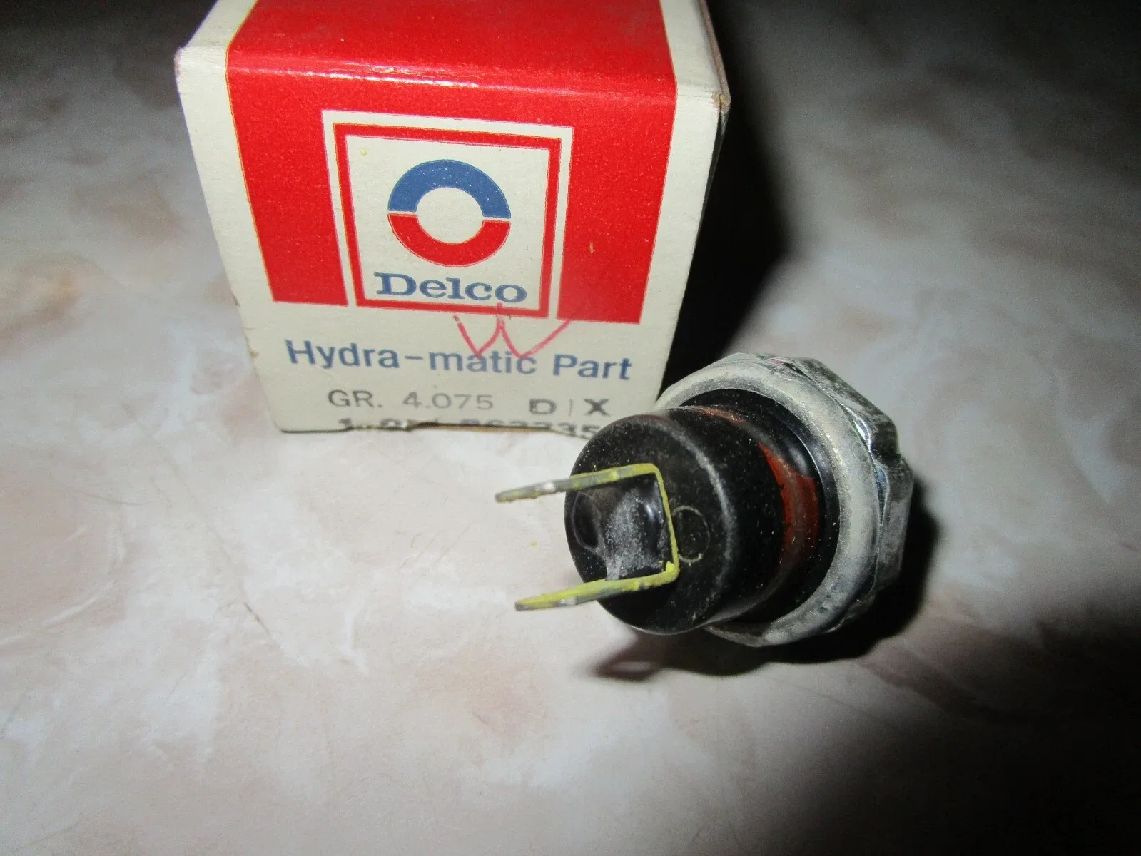 NOS Governor Pressure Transmission Valve Body Switch 1980 Pontiac, Firebird 301W image 2