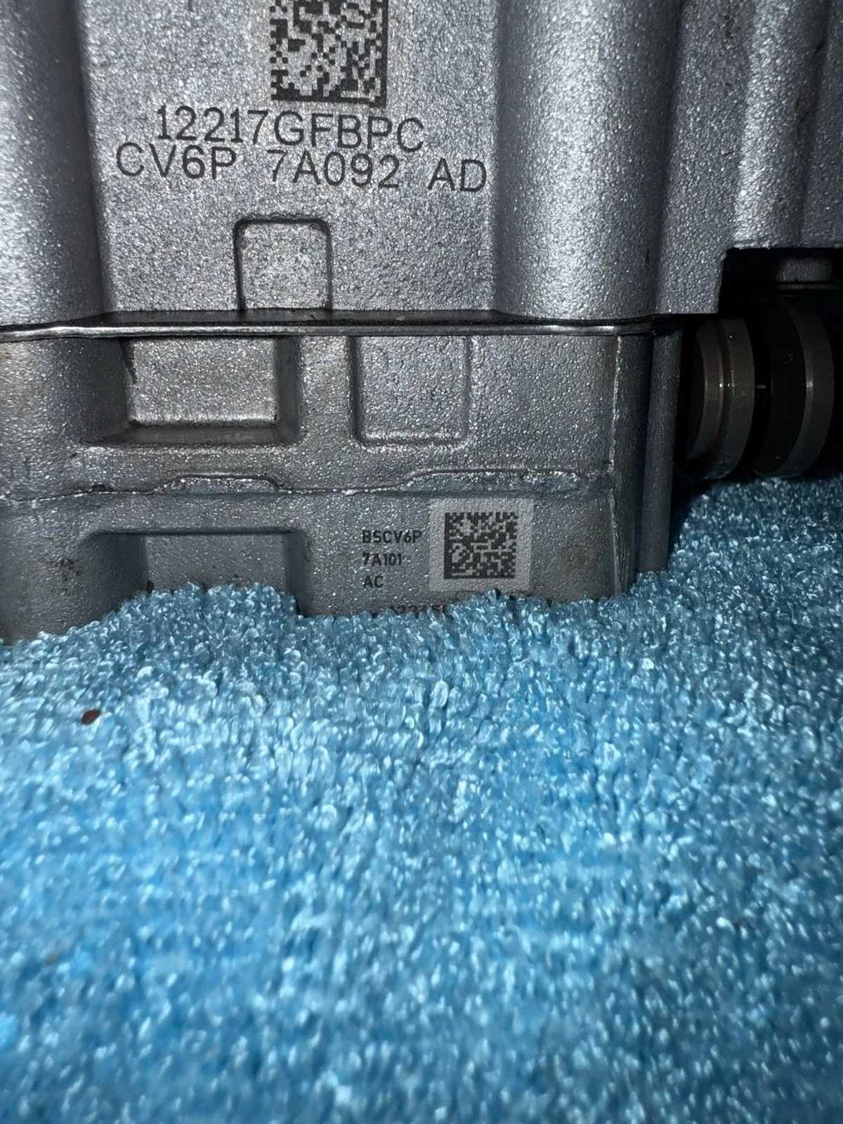 2013 Ford Edge 2.0L Turbo Valve Body – AL8Z-7G391-A image 3