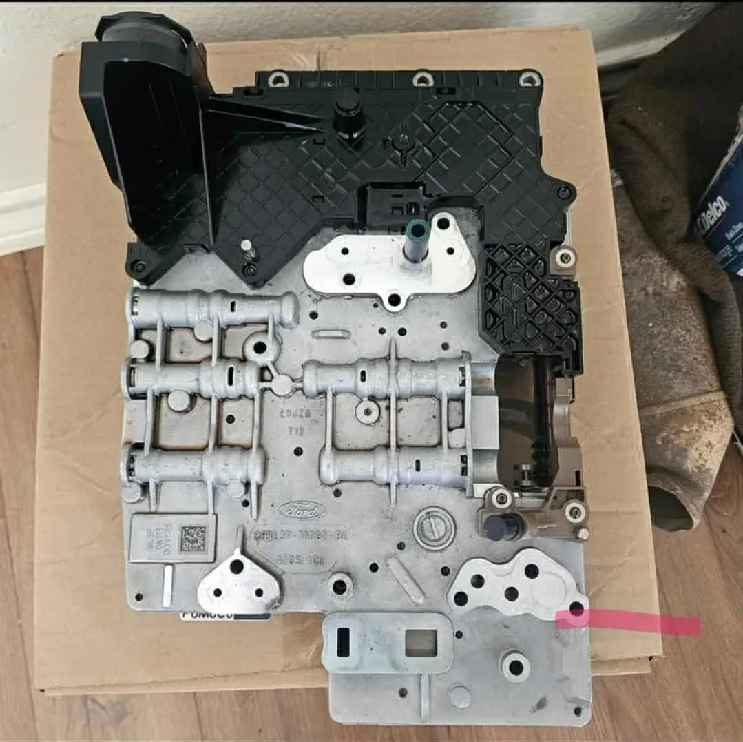 2014 Ford Mustang Transmission Valve Body RFBL3P-7A092-BAA19S14cu