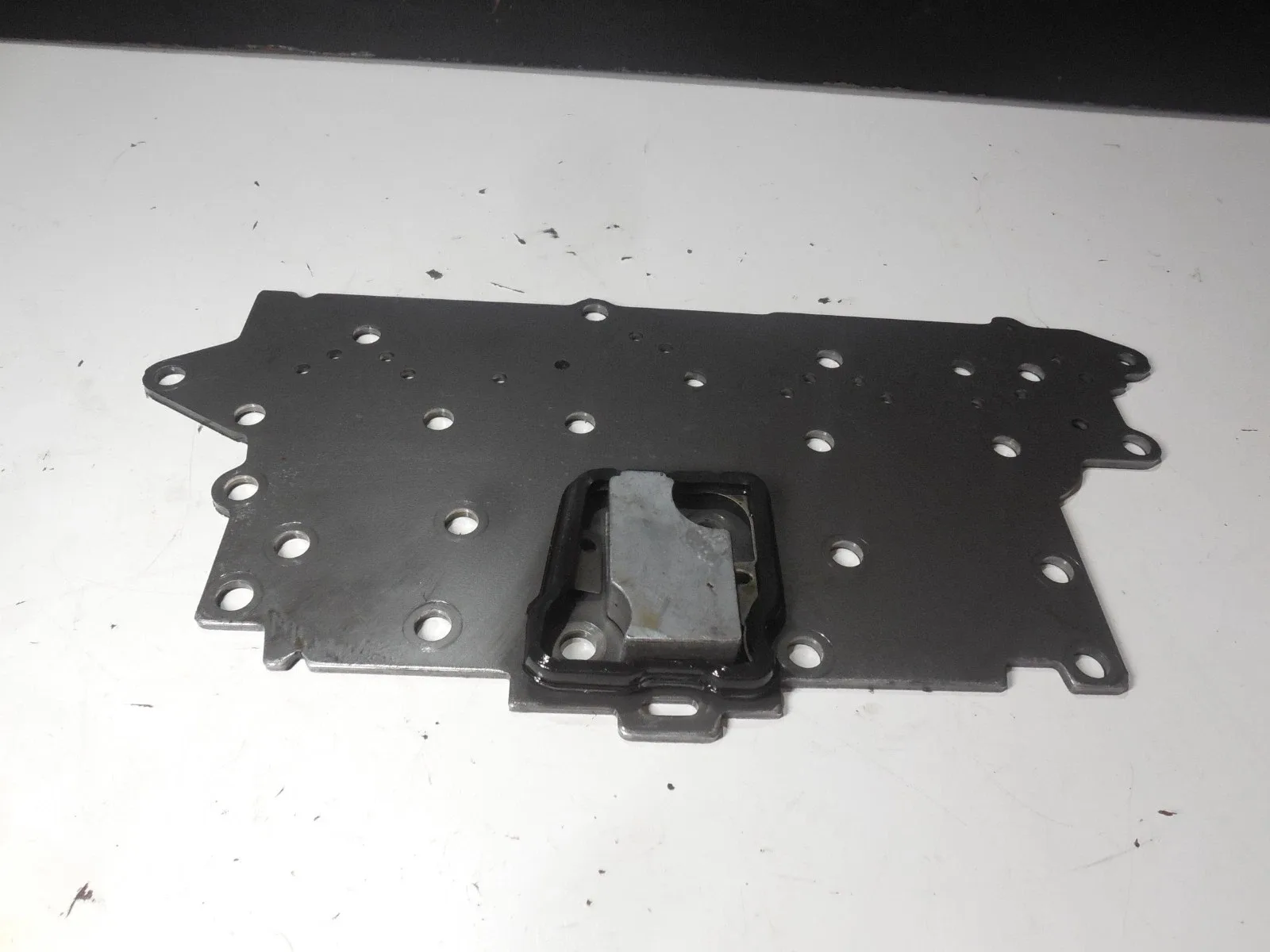 Transmission Conductor Plate 13-16 Enclave Traverse Acadia Cadillac SRX GT75