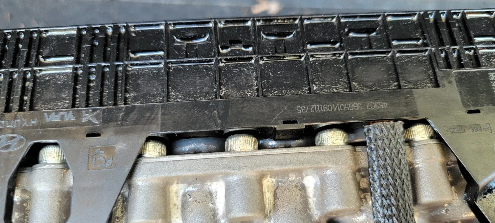 2015 Kia Optima Lx Transmission Valve Body OEM 46307-3B65014091112735 image 2