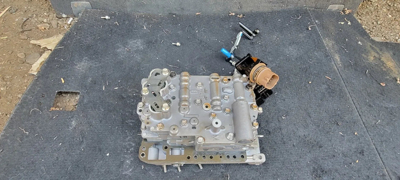 2015 Kia Optima Lx Transmission Valve Body OEM 46307-3B65014091112735