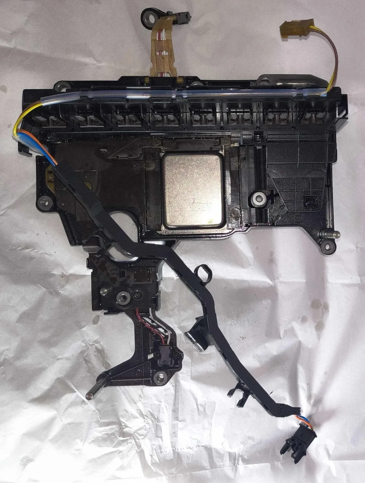 11 MERCEDES E-CLASS Transmission Valve Body image 3