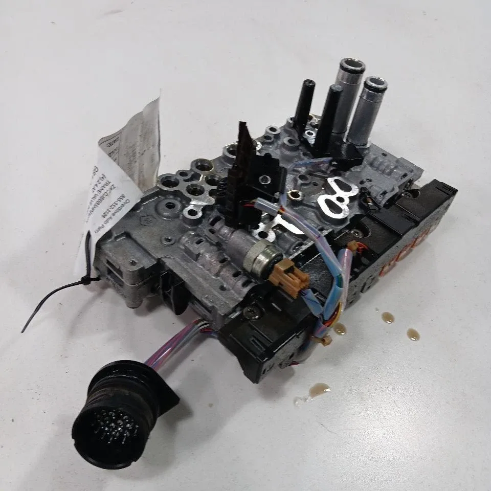 Jeep Renegade Automatic Transmission Valve Body  2017 2018 2019 2020 OEM