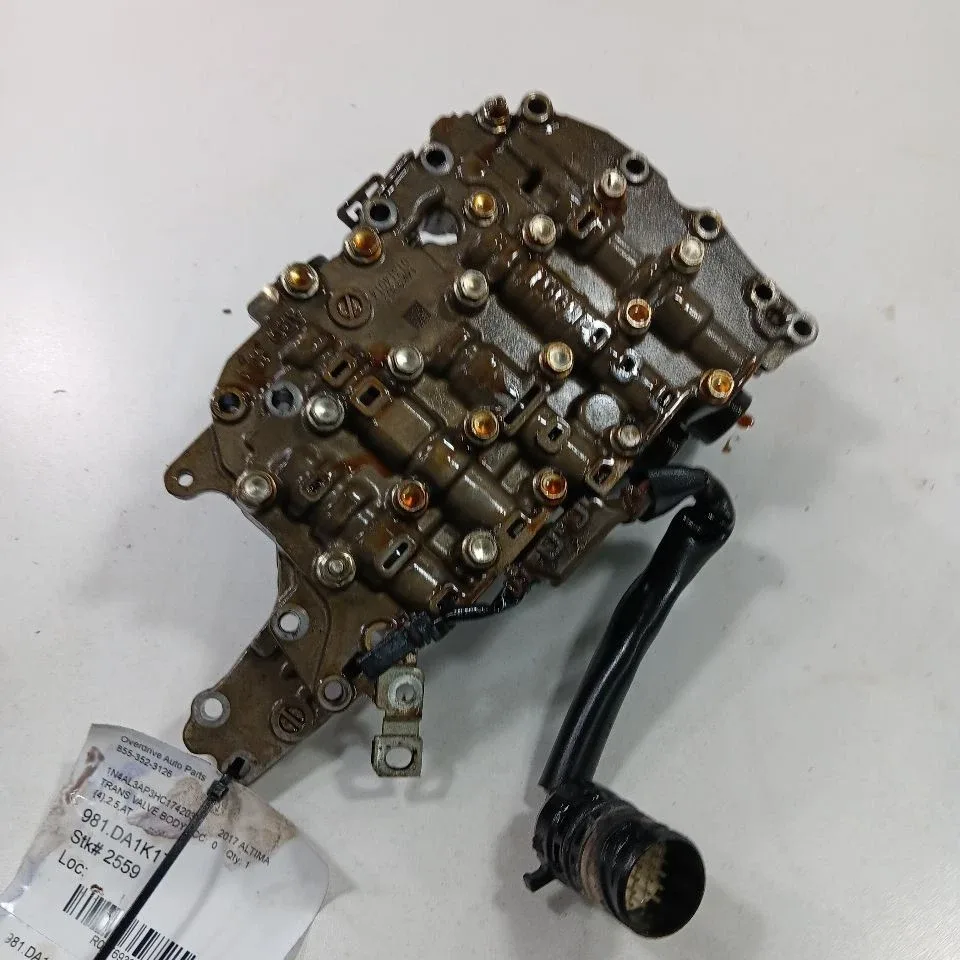 Nissan Altima Automatic Transmission Valve Body  2.5L 2017 2016 OEM image 2