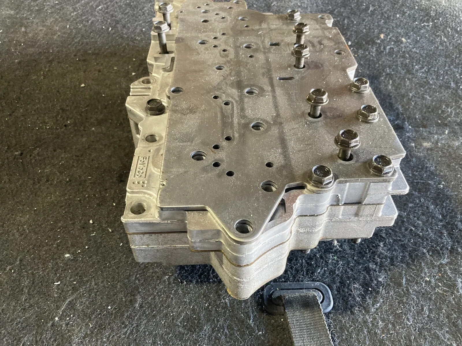 2016-2018 Lincoln MKX Valve Body RFAA5P-7A092-AA (OEM, Used) image 2