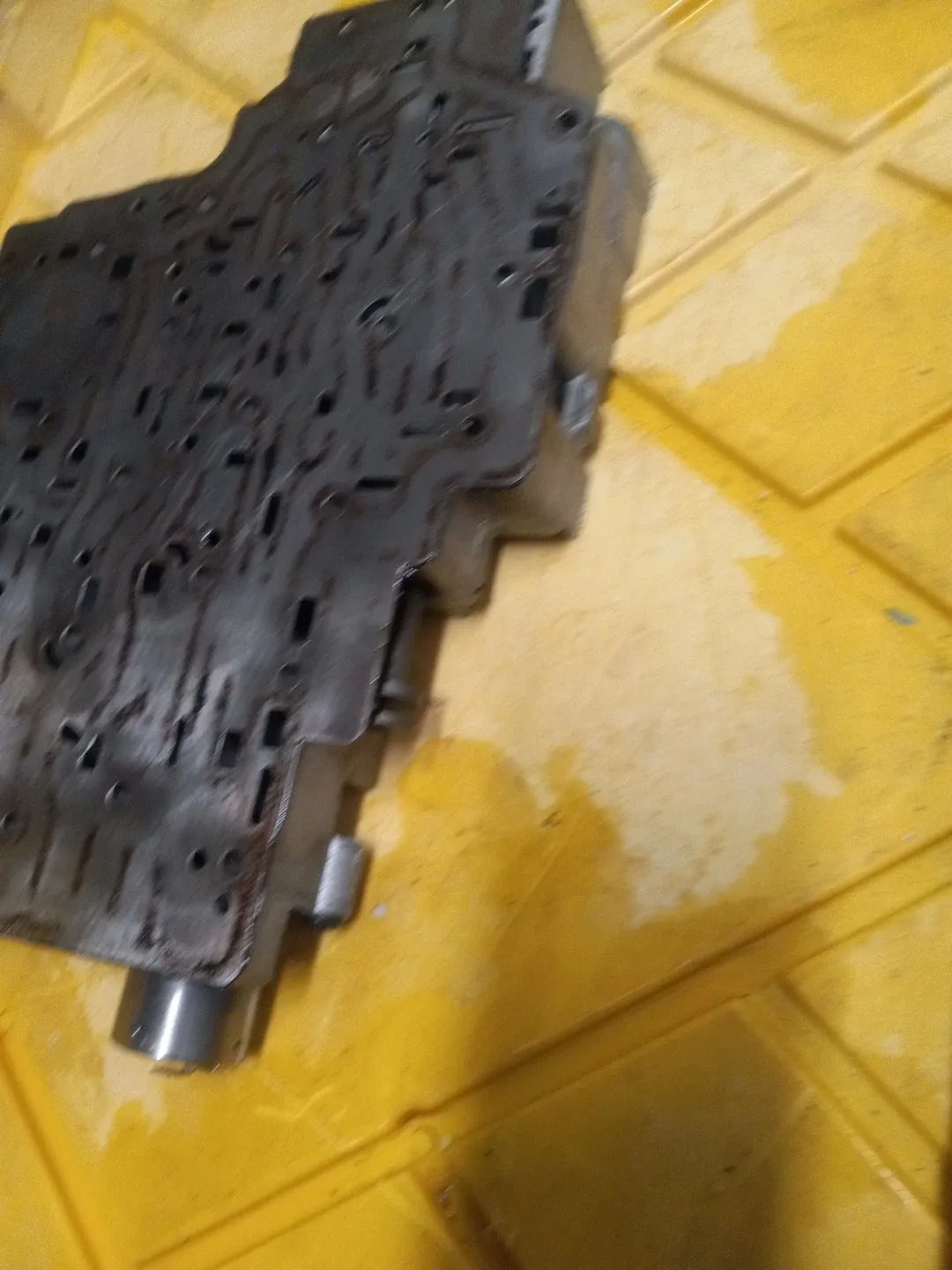 1991-1996 4L80E Valve Body (Lester #8683479) image 4