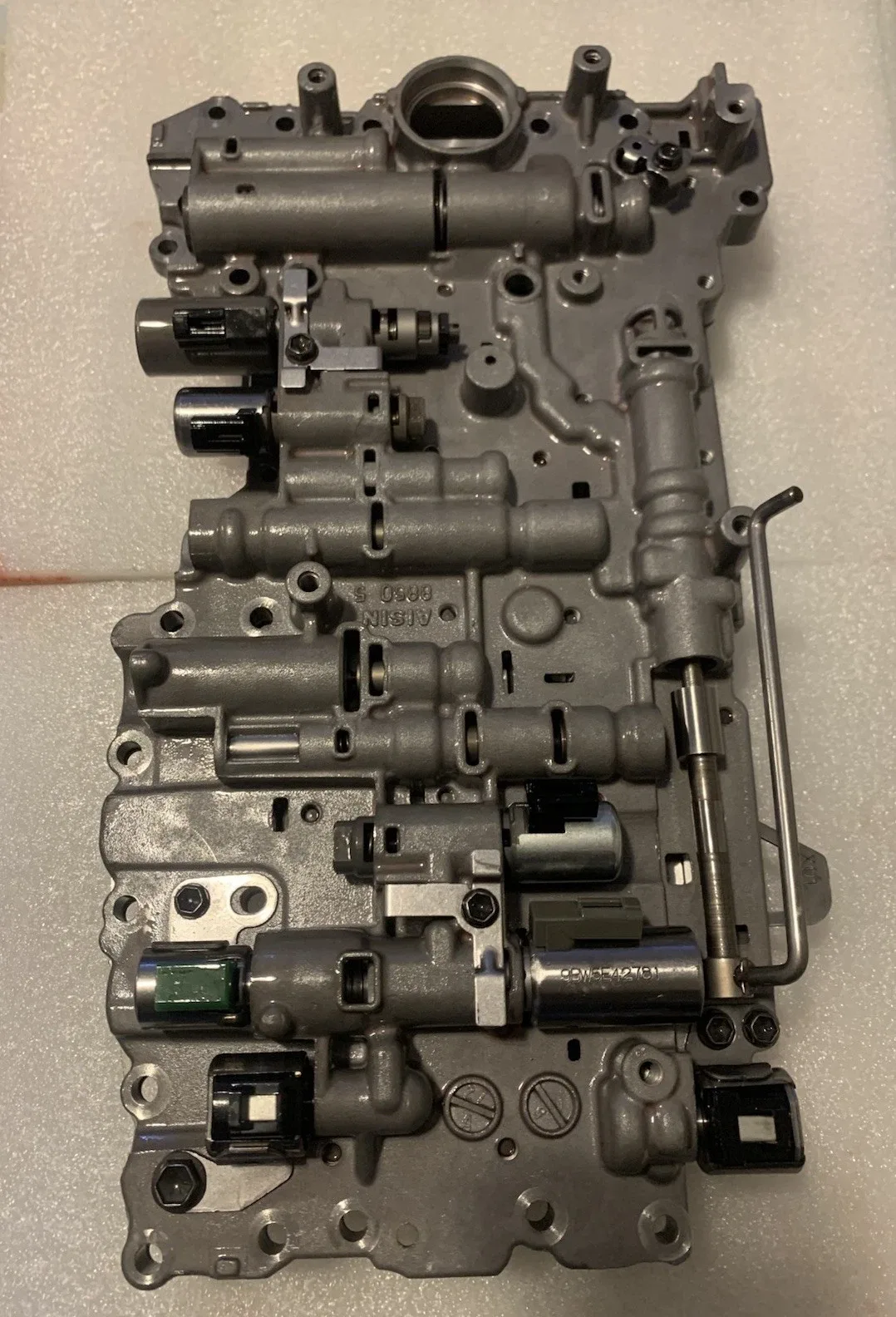 A750E/F Transmission Valve Body W/ 7 Solenoids for Toyota Lexus Tundra 4Runner