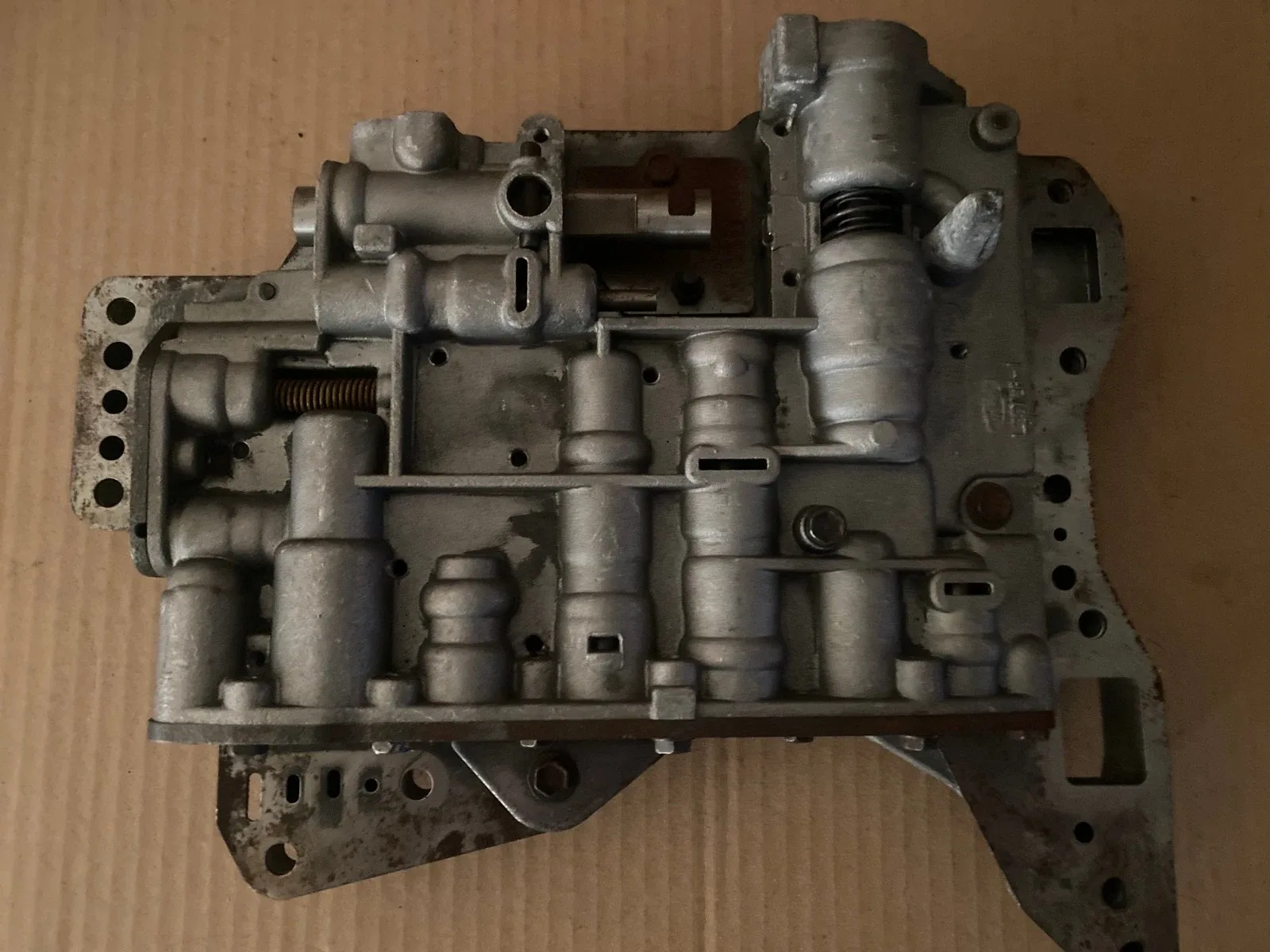 C6 transmission valve body new 1976- indicator in the flipper valve factory part image 2