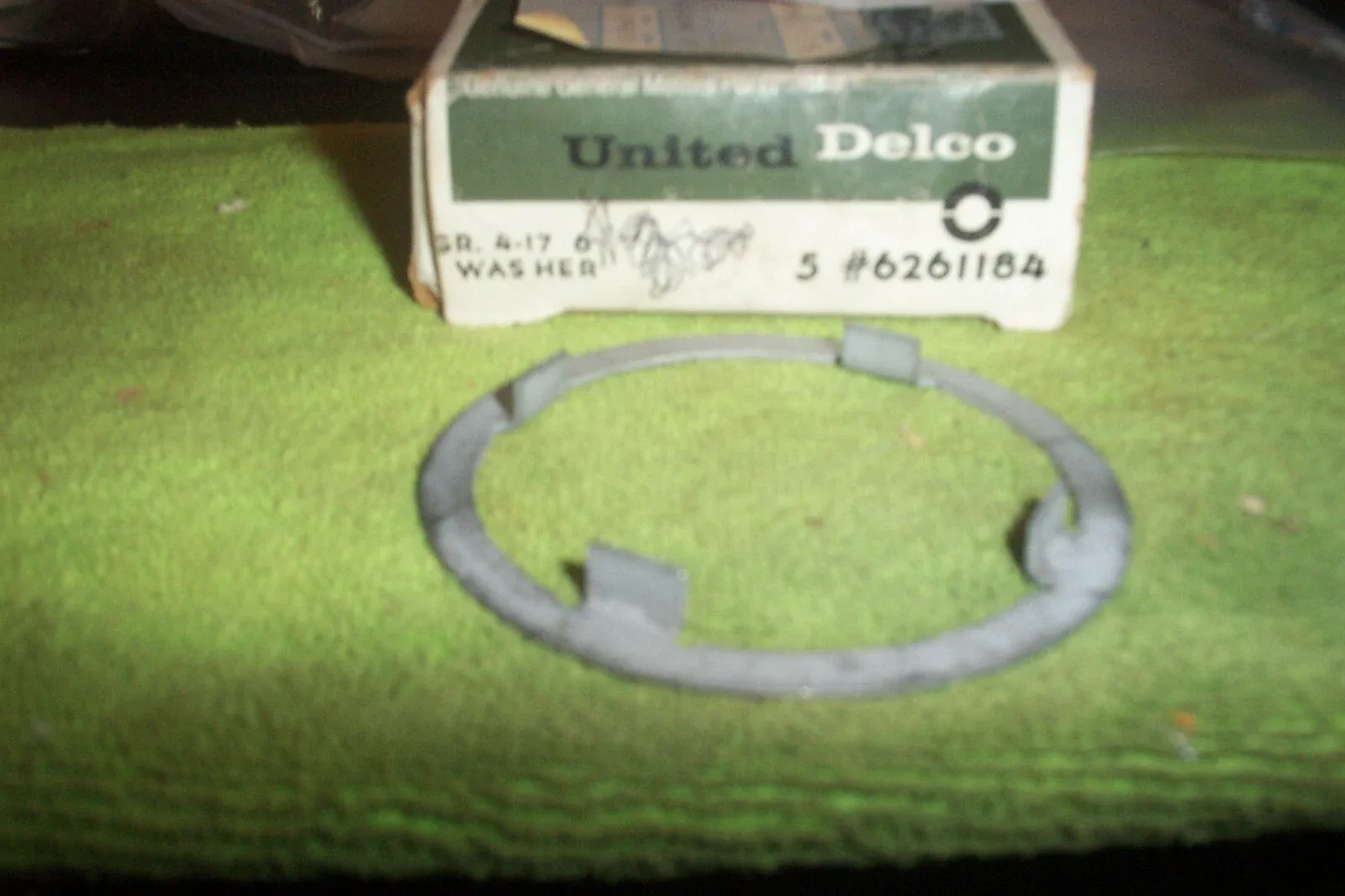 1969-1980 Chevrolet TH350 Transmission Output Shaft Washer UNITED DELCO 6261184