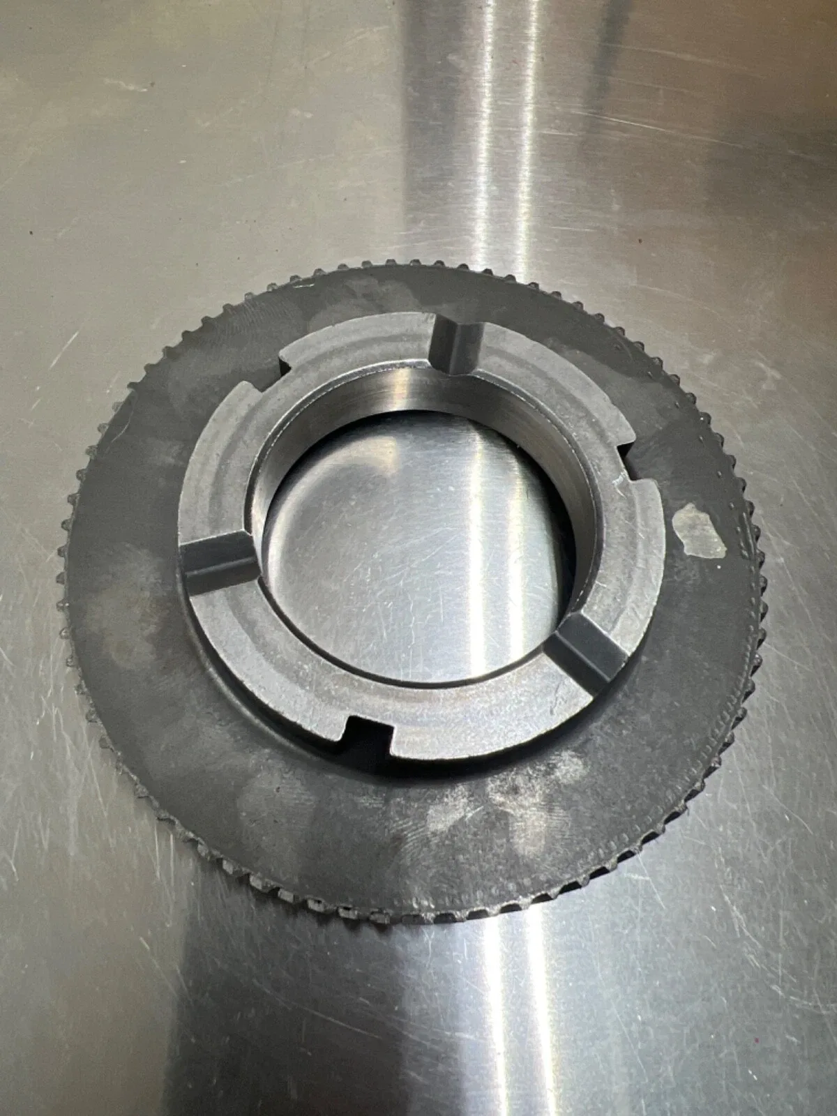 1989-1996 Ford E4OD OEM Output Shaft Hub image 2