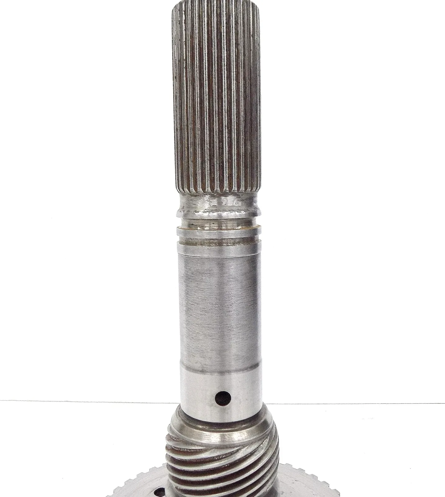 GM THM400 9 1/4" Output Shaft with O-Ring & Threaded Yoke (Used) image 3