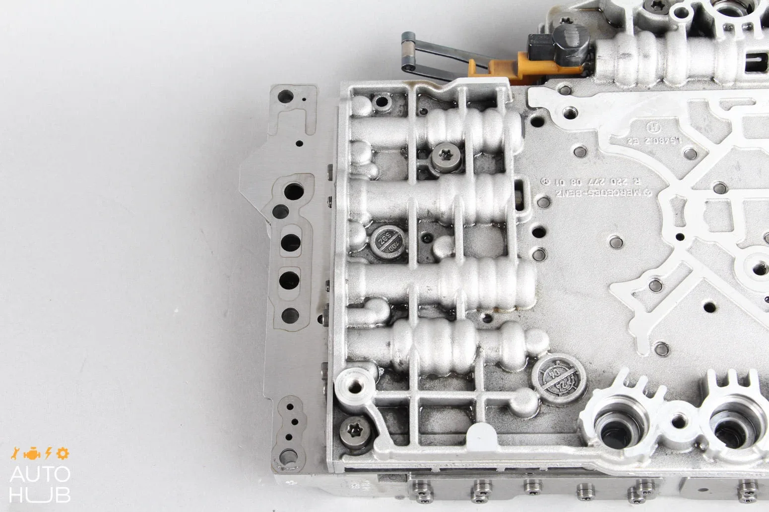 Mercedes S430 CL500 GL500 7G-Tronic Transmission Valve Body 2202701106 image 2