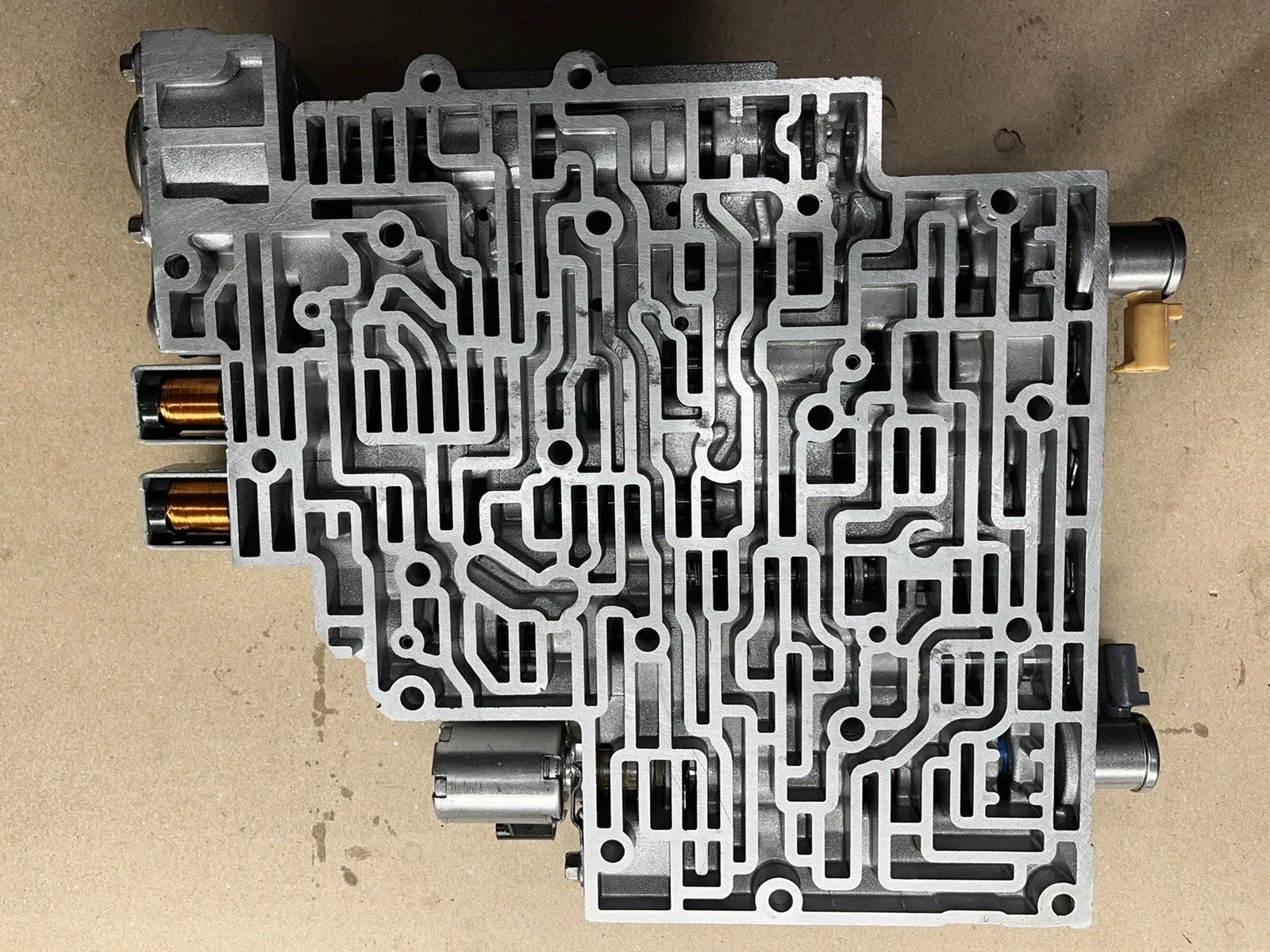 4L60E, 4L65E Valve Body 2003-2008, Cut Casting, Colorado, HUMMER, Rebuilt image 2