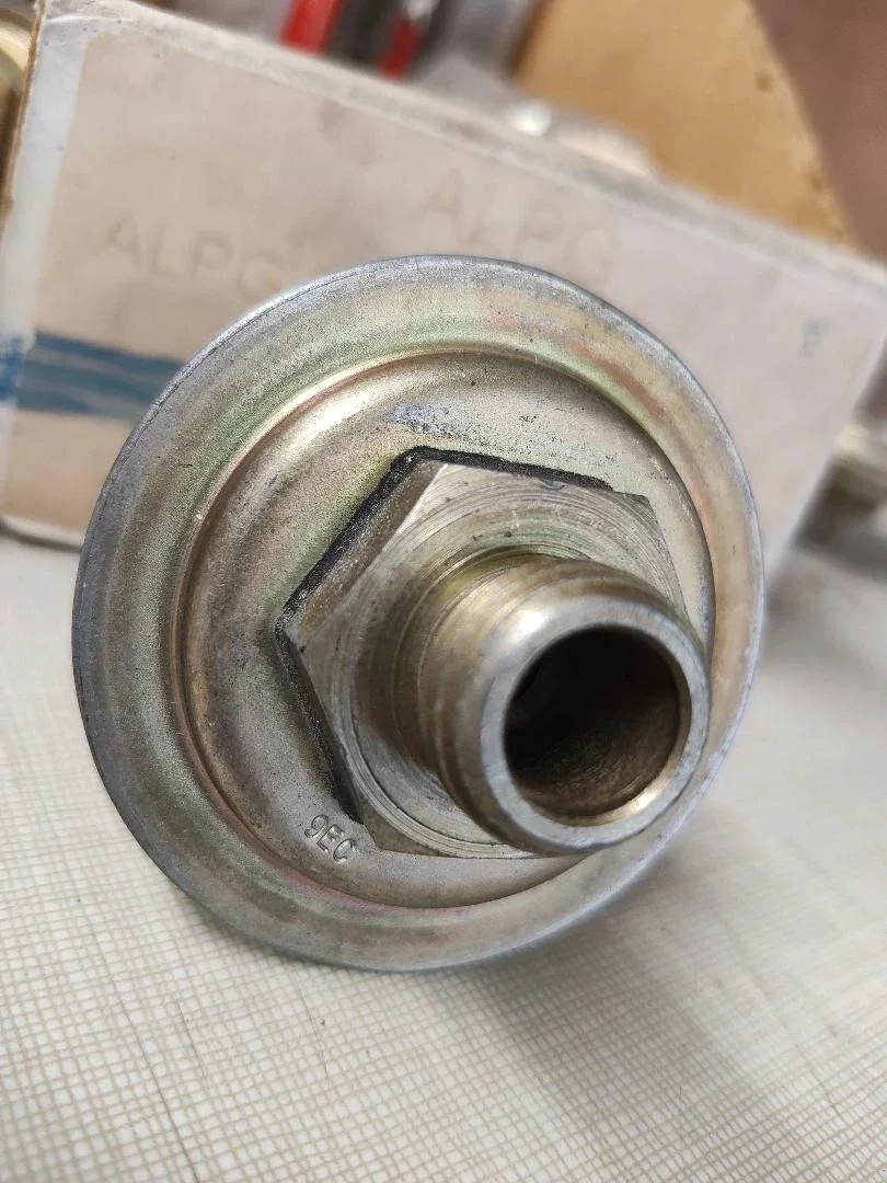 . Cast Iron Powerglide Modulator 1958-1962 recess where pin goes image 2